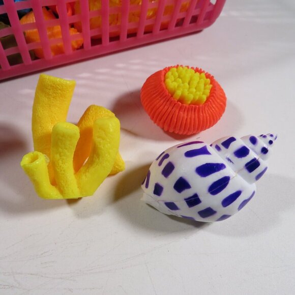 Under Water Plastic Sea Shells, Plants etc, WEIGHTED, DESIGNED TO BE UNDER WATER - Picture 4 of 16